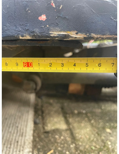 Kässbohrer 1500 KG Laadklep. Gebruikt - Semi-remorque fourgon: photos 5 Kässbohrer 1500 KG Laadklep. Gebruikt - Semi-remorque fourgon: photos 5