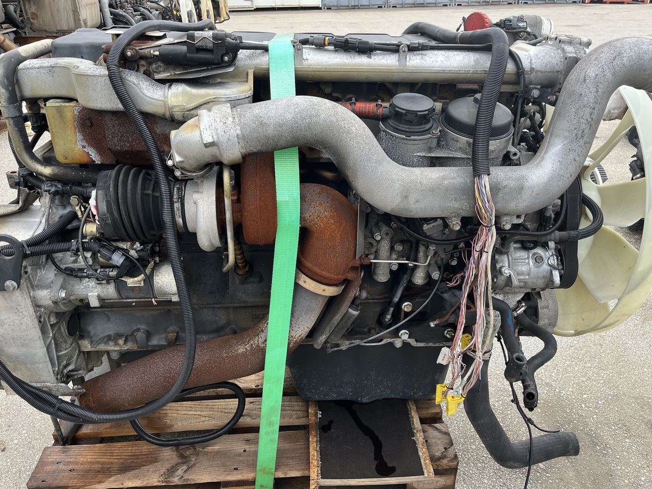 ENGINE MAN TGA D2066 LF01 430PS EURO 3 WITH PRETARDER - Moteur et pièces pour Camion: photos 5 ENGINE MAN TGA D2066 LF01 430PS EURO 3 WITH PRETARDER - Moteur et pièces pour Camion: photos 5
