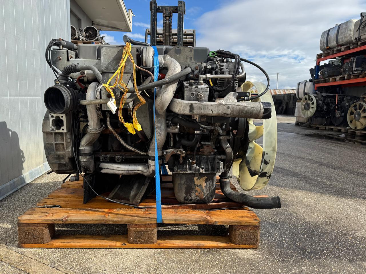 ENGINE MAN TGM D0836LFL60 EURO 5 250PS - Moteur et pièces: photos 3 ENGINE MAN TGM D0836LFL60 EURO 5 250PS - Moteur et pièces: photos 3