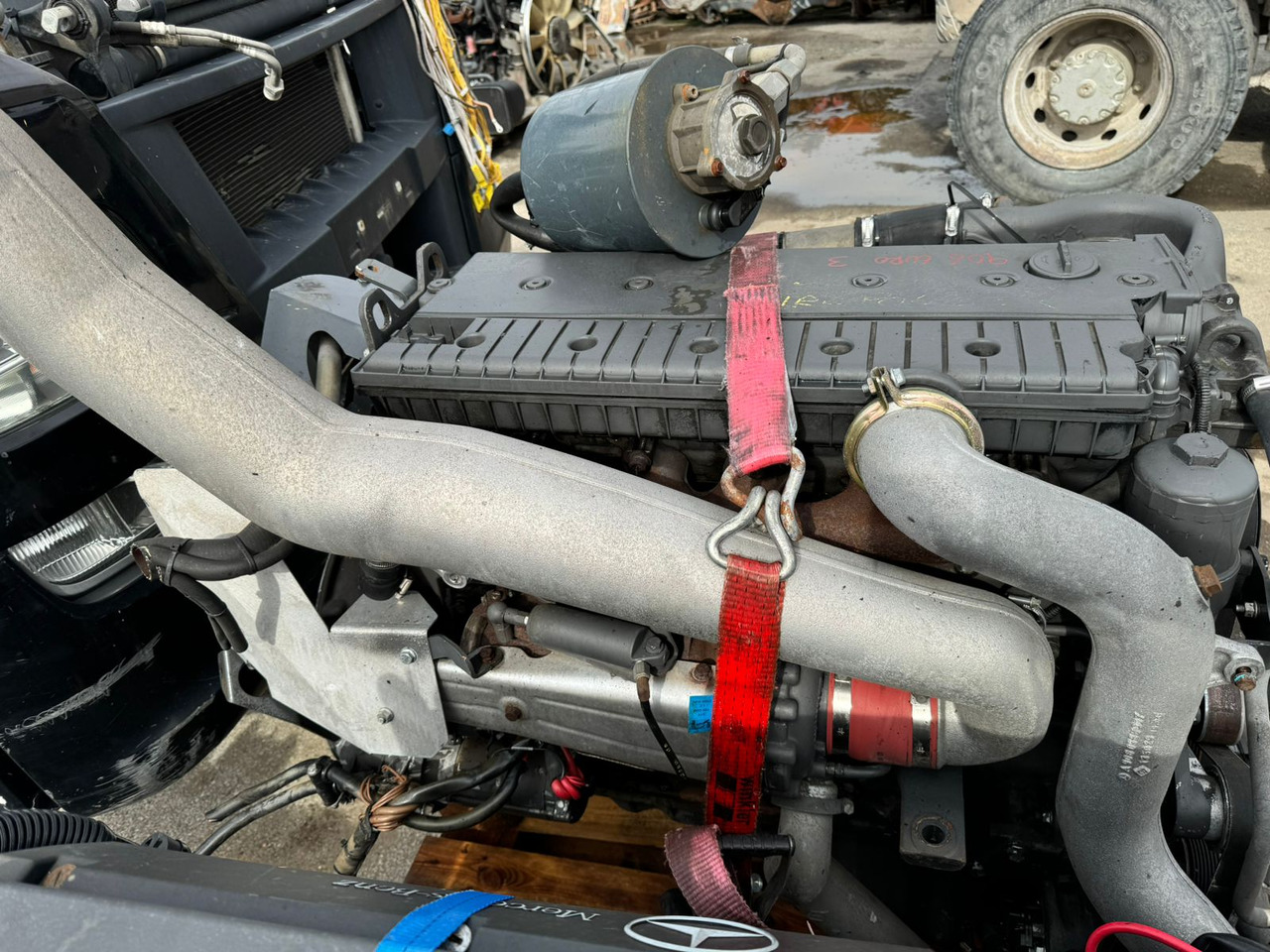 ENGINE MERCEDES ECONIC OM906LA EURO 3 280PS  - Moteur: photos 3 ENGINE MERCEDES ECONIC OM906LA EURO 3 280PS  - Moteur: photos 3