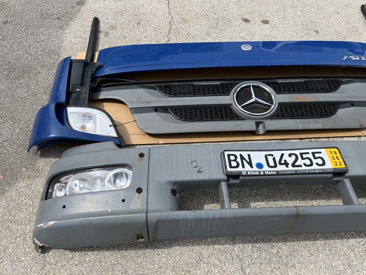 FRONT PACKET ATEGO 3 - Carrosserie et extérieur pour Camion: photos 3 FRONT PACKET ATEGO 3 - Carrosserie et extérieur pour Camion: photos 3