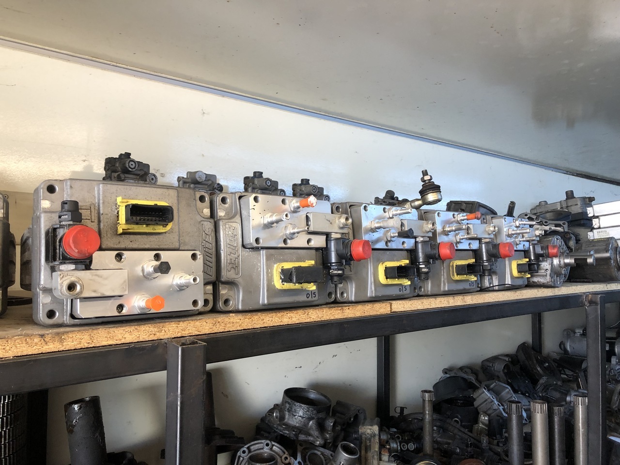 MAN TGX-TGM-TGL PUMP ADBLUE - Pompe à carburant pour Camion: photos 1 MAN TGX-TGM-TGL PUMP ADBLUE - Pompe à carburant pour Camion: photos 1