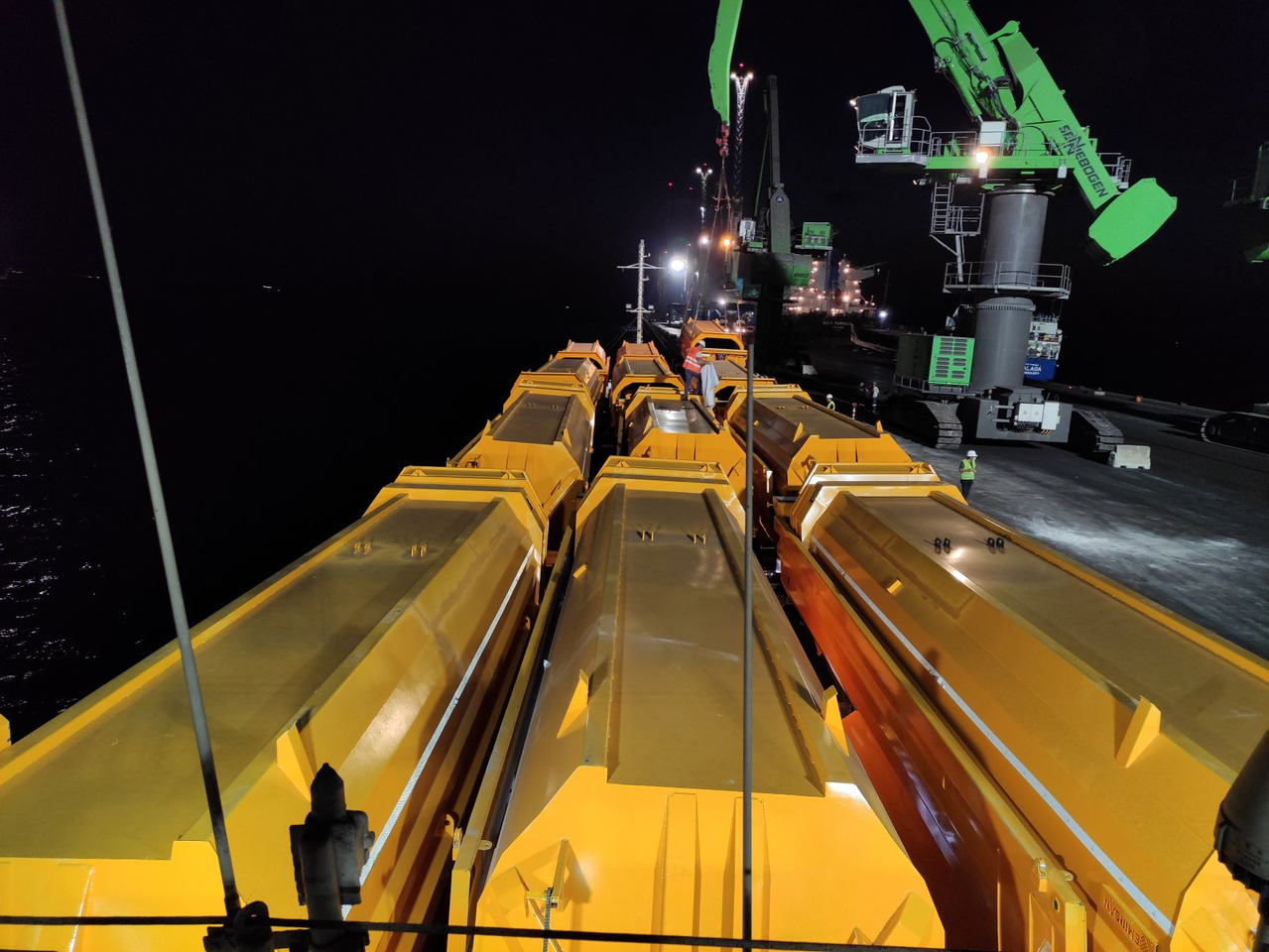 Semi-remorque benne neuf EMIRSAN 4 AXLE HEAVY DUTY TIPPER: photos 6