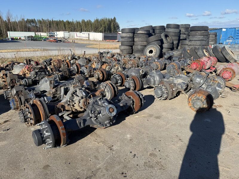 Volvo RTS2370A RSS1125 RTH2610F RTH3312 RTH3815 MD15 CTEV87 - Essieu arrière: photos 1 Volvo RTS2370A RSS1125 RTH2610F RTH3312 RTH3815 MD15 CTEV87 - Essieu arrière: photos 1