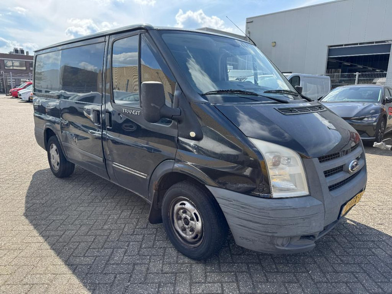 Ford Transit 260S FD VAN 85 LR 4.23 - Fourgonnette: photos 1 Ford Transit 260S FD VAN 85 LR 4.23 - Fourgonnette: photos 1