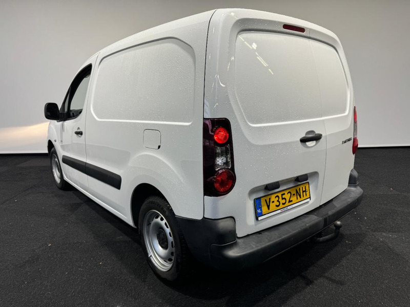Peugeot Partner Partner L1H1. 1.6 HDi 75 Apk 2026. Airco - Fourgonnette: photos 4 Peugeot Partner Partner L1H1. 1.6 HDi 75 Apk 2026. Airco - Fourgonnette: photos 4