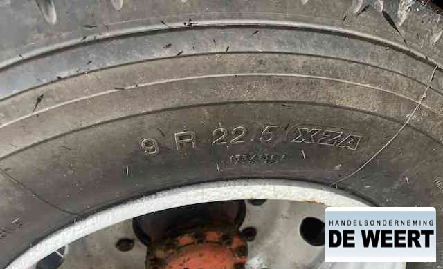 Michelin 9R22.5 , 9 R 22.5 - Pneus et jantes pour Machine agricole: photos 5 Michelin 9R22.5 , 9 R 22.5 - Pneus et jantes pour Machine agricole: photos 5