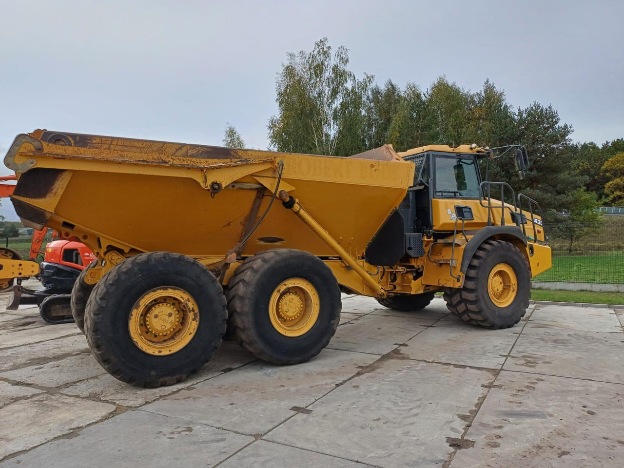 Bell B30E - Tombereau articulé: photos 3 Bell B30E - Tombereau articulé: photos 3