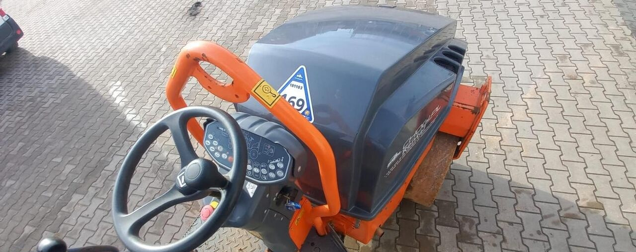 Hamm HD12 - Mini compacteur: photos 5 Hamm HD12 - Mini compacteur: photos 5