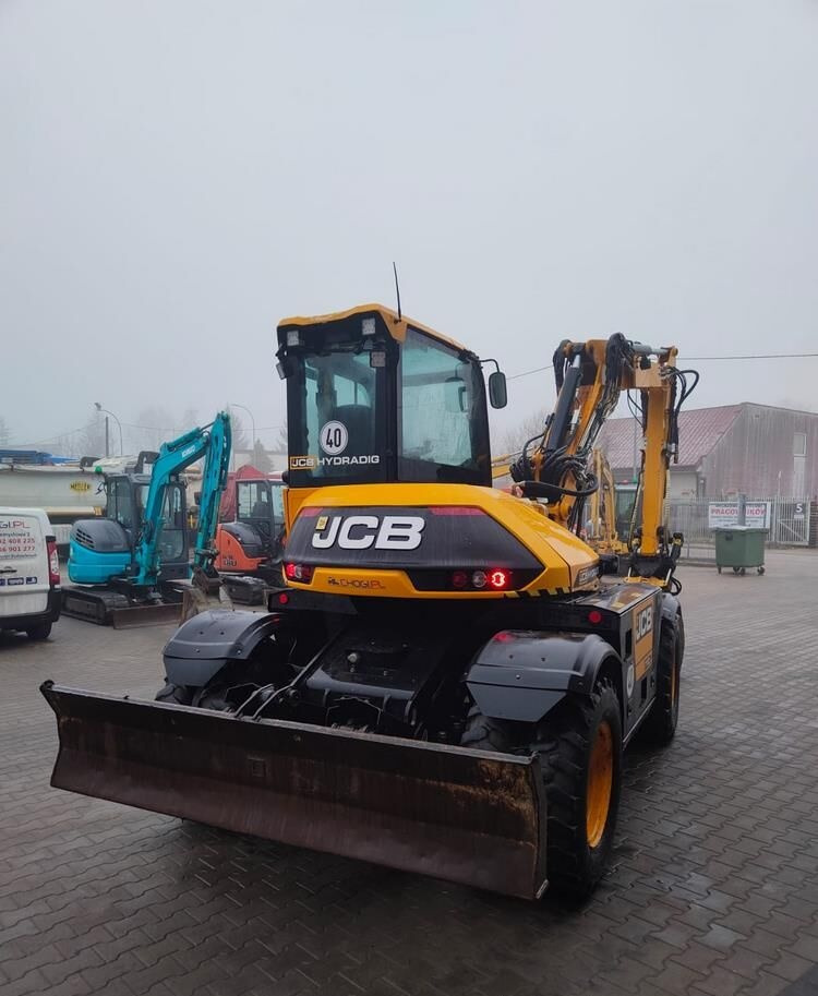JCB HD110WT - Pelle sur pneus: photos 3 JCB HD110WT - Pelle sur pneus: photos 3