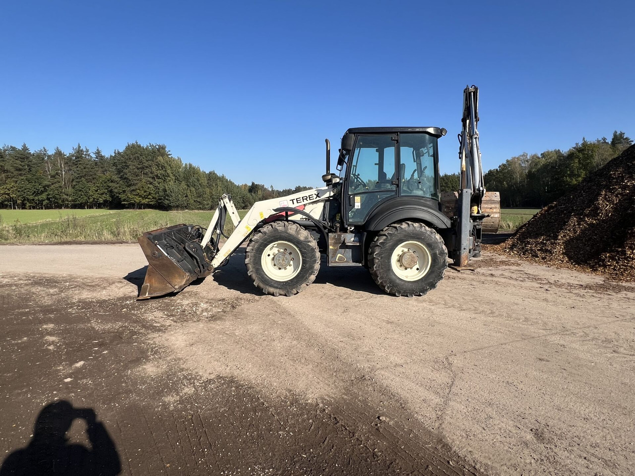 Koparko-ładowarka Terex - Tractopelle: photos 2 Koparko-ładowarka Terex - Tractopelle: photos 2