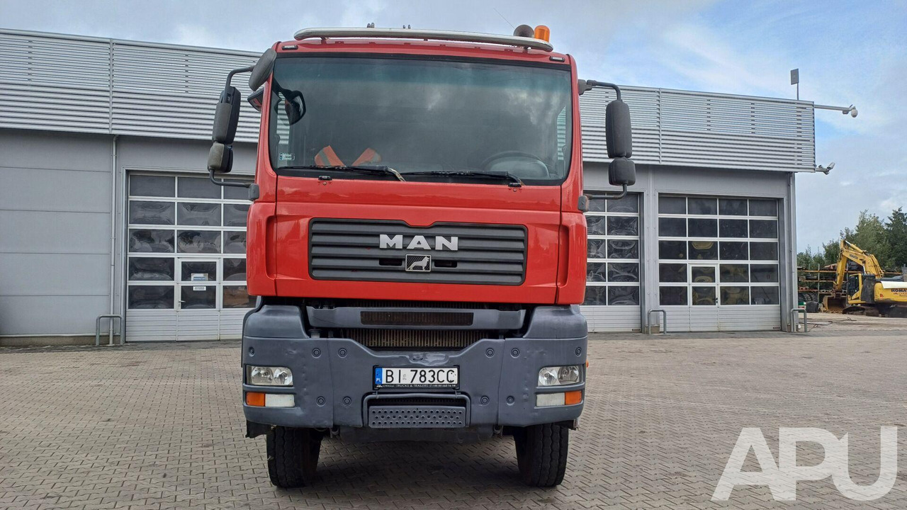 MAN TGA 41.440 8×8 - Camion benne: photos 3 MAN TGA 41.440 8×8 - Camion benne: photos 3