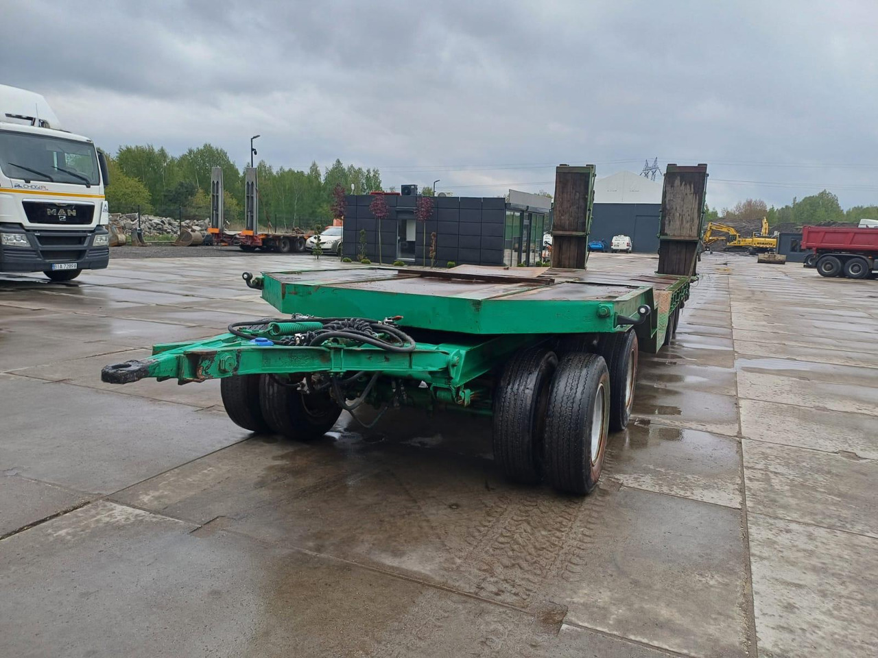 MUELLER MITTELTAL T40 - Remorque porte-engin surbaissée: photos 2 MUELLER MITTELTAL T40 - Remorque porte-engin surbaissée: photos 2