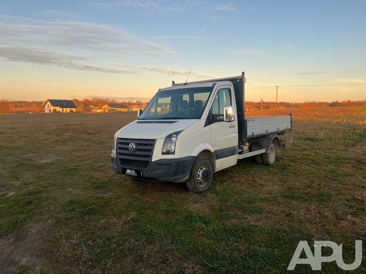 VW Cafter - Fourgon plateau: photos 1 VW Cafter - Fourgon plateau: photos 1
