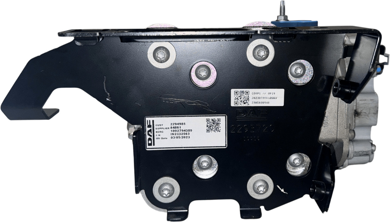 DAF XG AIRCOCOMPRESSOR 2022- MET BEHUIZINGSSCHADE 2294985EXP. - Compresseur pour Camion: photos 5 DAF XG AIRCOCOMPRESSOR 2022- MET BEHUIZINGSSCHADE 2294985EXP. - Compresseur pour Camion: photos 5