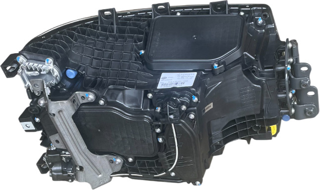 SCANIA NGS LED KOPLAMP LINKERKANT NIEUW HELLA | 2674390H - Feu avant pour Camion: photos 3 SCANIA NGS LED KOPLAMP LINKERKANT NIEUW HELLA | 2674390H - Feu avant pour Camion: photos 3
