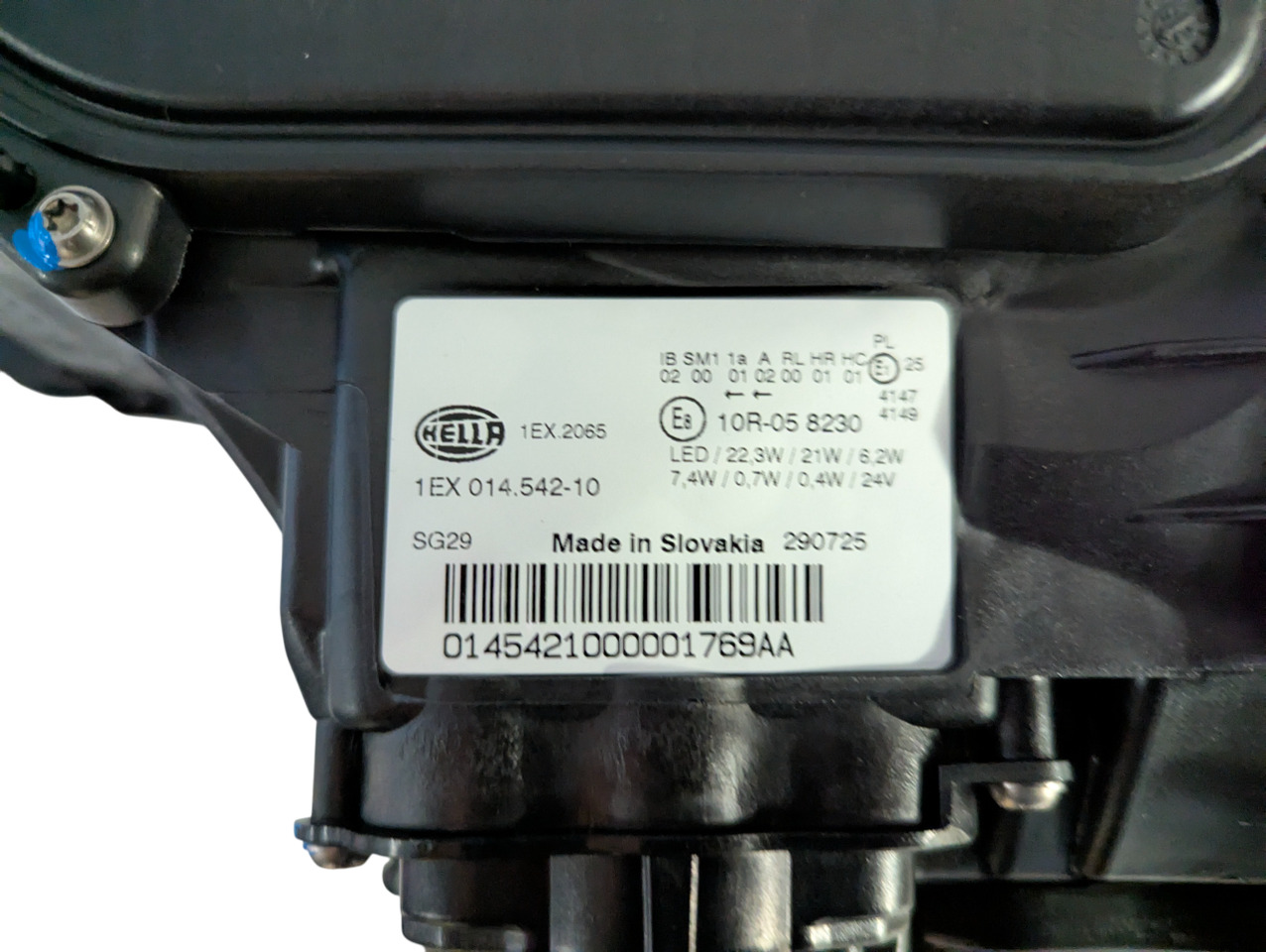 SCANIA NGS LED KOPLAMP RECHTS NEW HELLA 2674391H - Feu avant pour Camion: photos 5 SCANIA NGS LED KOPLAMP RECHTS NEW HELLA 2674391H - Feu avant pour Camion: photos 5