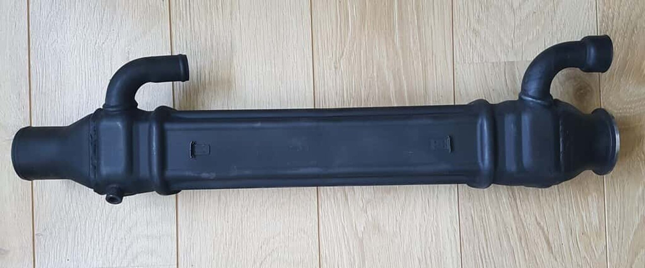 Scania euro 6 EGR RECIRCULATOR 2074600R + €300 STATIEGELD - Refroidisseur EGR pour Camion: photos 1 Scania euro 6 EGR RECIRCULATOR 2074600R + €300 STATIEGELD - Refroidisseur EGR pour Camion: photos 1