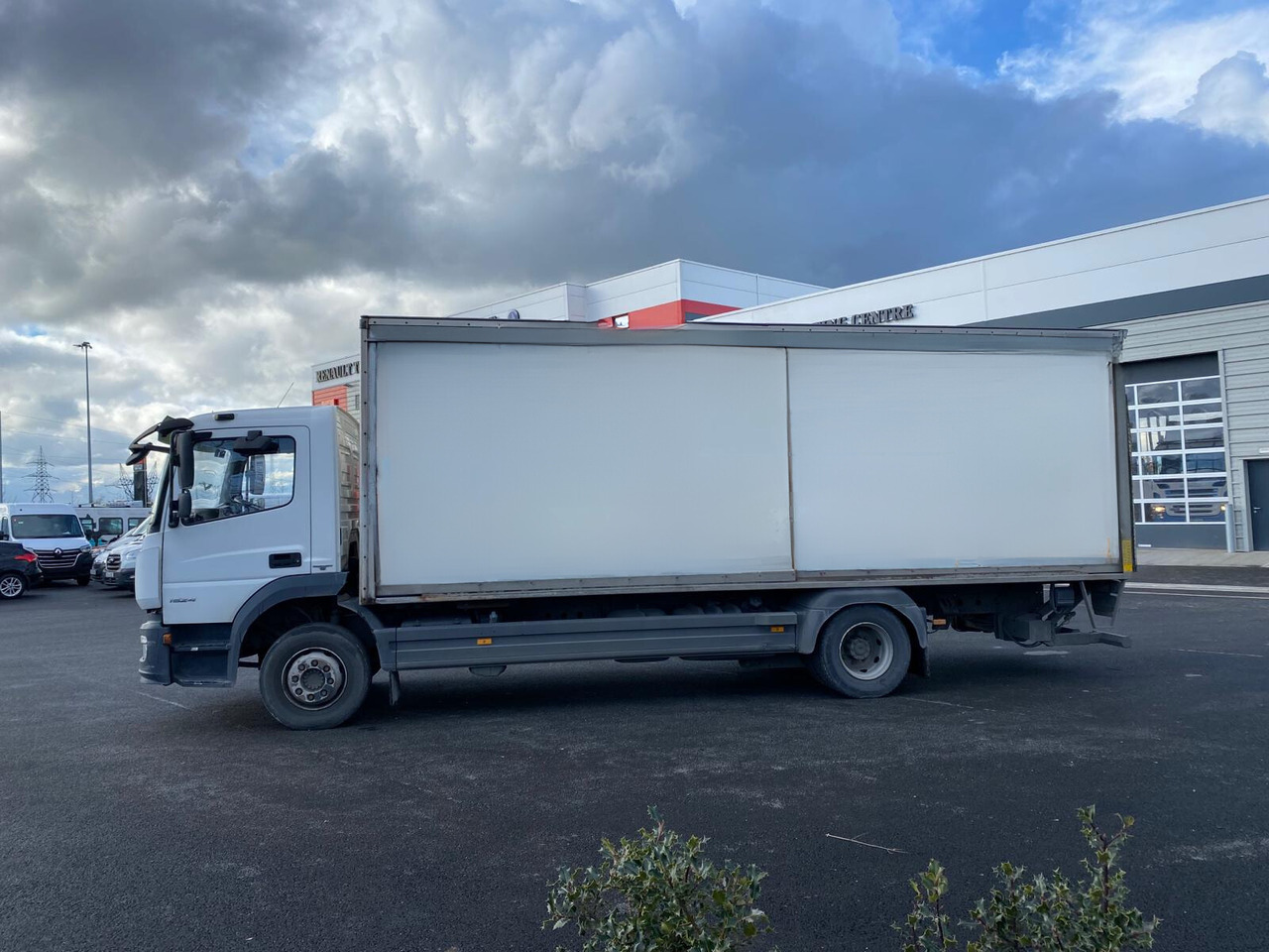 2014 Mercedes Atego 1524 - Camion fourgon: photos 4 2014 Mercedes Atego 1524 - Camion fourgon: photos 4