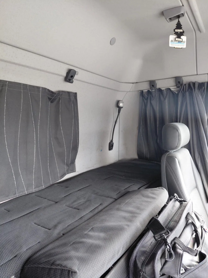 2015 Scania P-Series - Camion benne: photos 4 2015 Scania P-Series - Camion benne: photos 4