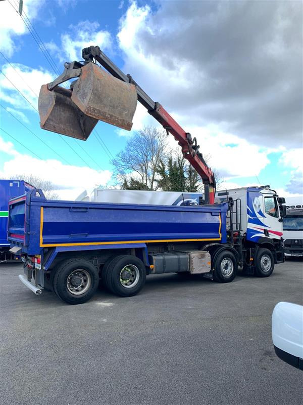 2016 Renault Trucks C 430.32 8X4 RK E6 - Camion benne, Camion grue: photos 3 2016 Renault Trucks C 430.32 8X4 RK E6 - Camion benne, Camion grue: photos 3
