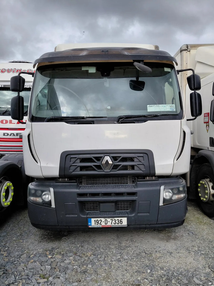 2019 Renault D18 Wide 4×2 18 Tonne - Camion fourgon: photos 1 2019 Renault D18 Wide 4×2 18 Tonne - Camion fourgon: photos 1