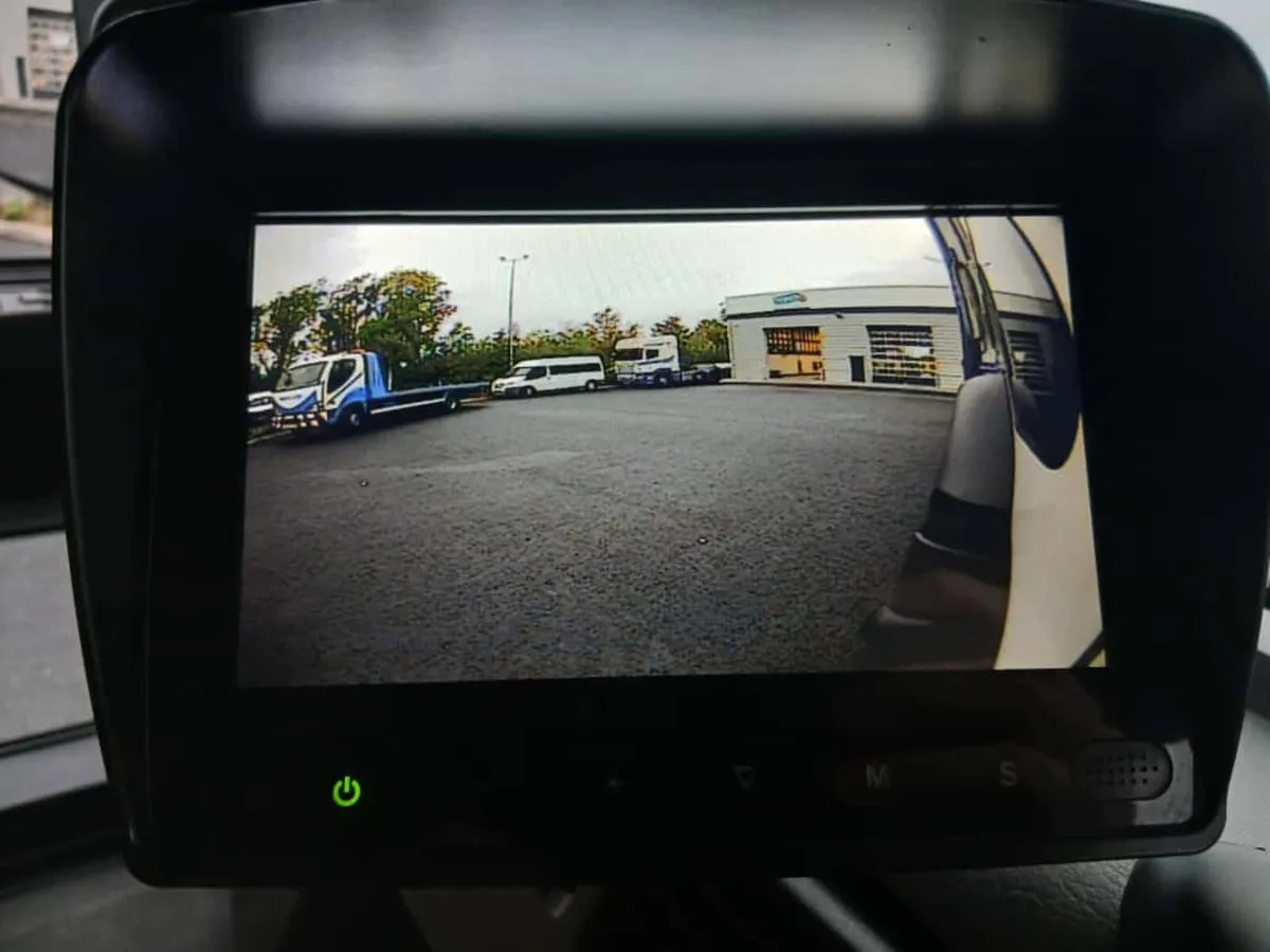 Camion à rideaux coulissants 2020 Renault D18 Wide Curtainsider: photos 16