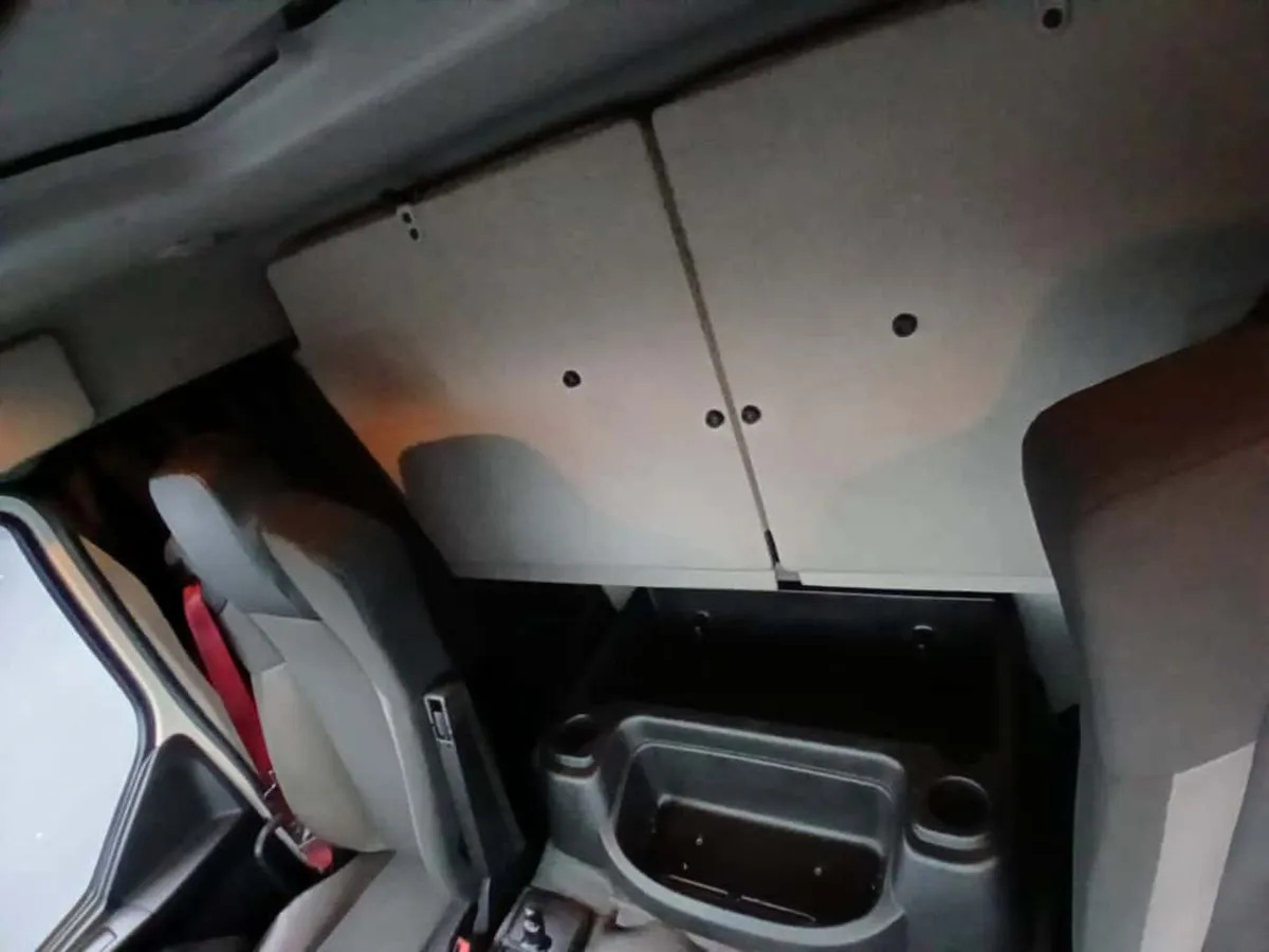 Camion à rideaux coulissants 2020 Renault D18 Wide Curtainsider: photos 13