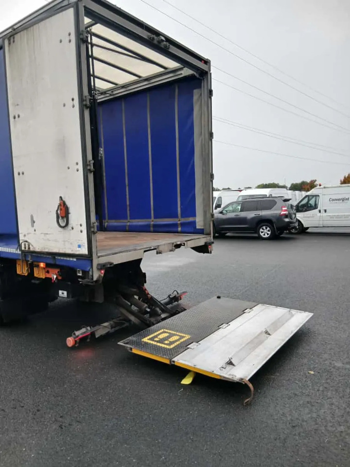 Camion à rideaux coulissants 2020 Renault D18 Wide Curtainsider: photos 6