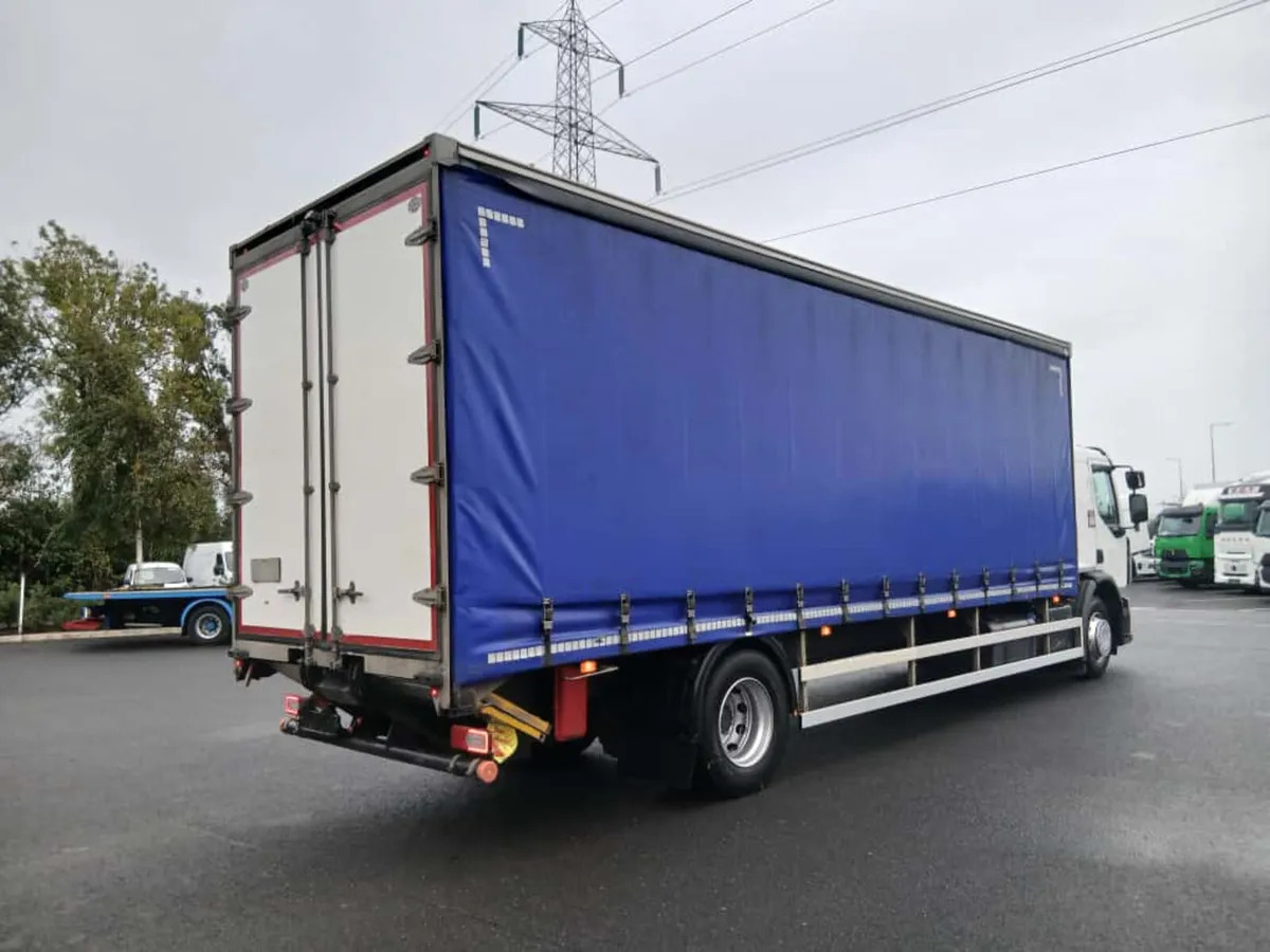 Camion à rideaux coulissants 2020 Renault D18 Wide Curtainsider: photos 9
