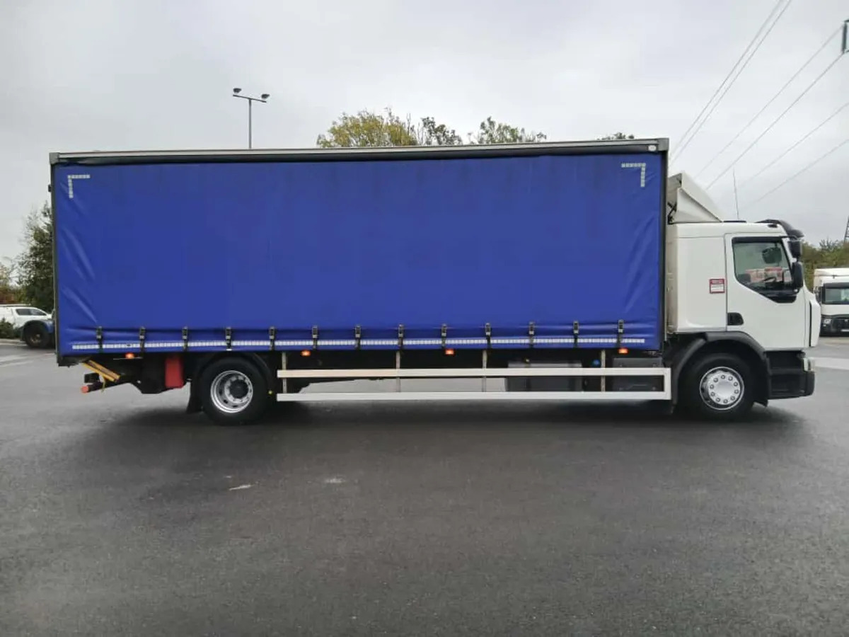 Camion à rideaux coulissants 2020 Renault D18 Wide Curtainsider: photos 10