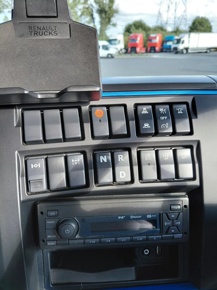 Camion multibenne 2022 Renault E-Tech D Wide: photos 17