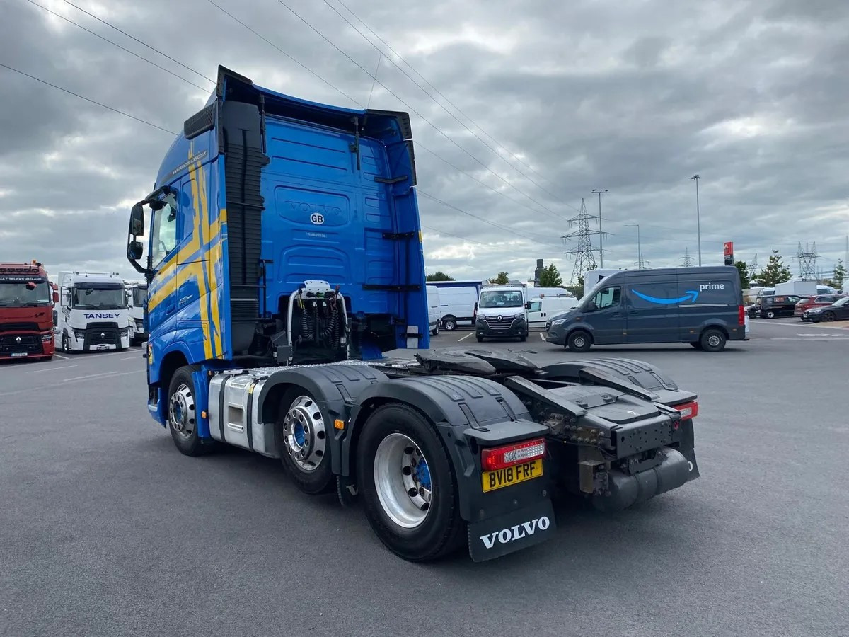 2018 Volvo FH13 460 BHP 6×2 Midlift - Tracteur routier: photos 2 2018 Volvo FH13 460 BHP 6×2 Midlift - Tracteur routier: photos 2