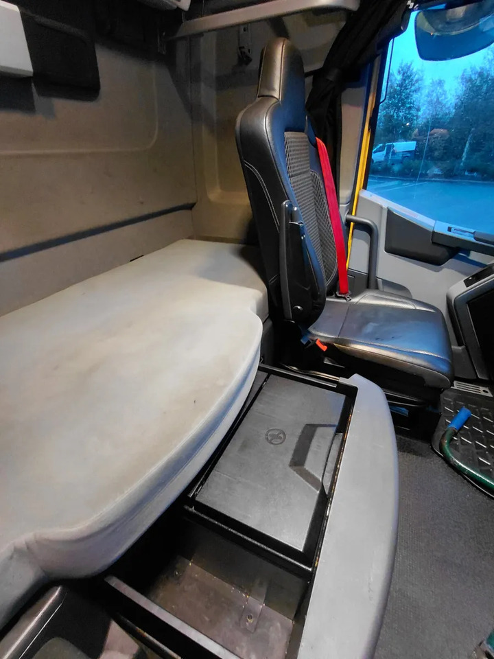 2019 Renault T-High 520 - Tracteur routier: photos 4 2019 Renault T-High 520 - Tracteur routier: photos 4