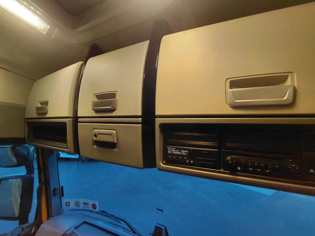 2019 Renault T-High 520 - Tracteur routier: photos 2 2019 Renault T-High 520 - Tracteur routier: photos 2