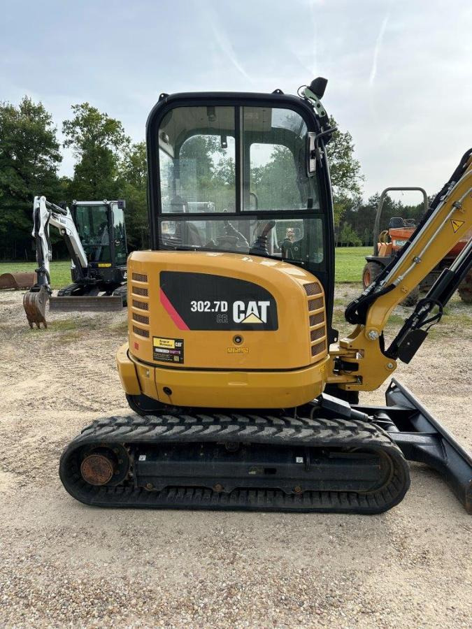 Caterpillar 302.7 DCR - Mini pelle: photos 1 Caterpillar 302.7 DCR - Mini pelle: photos 1