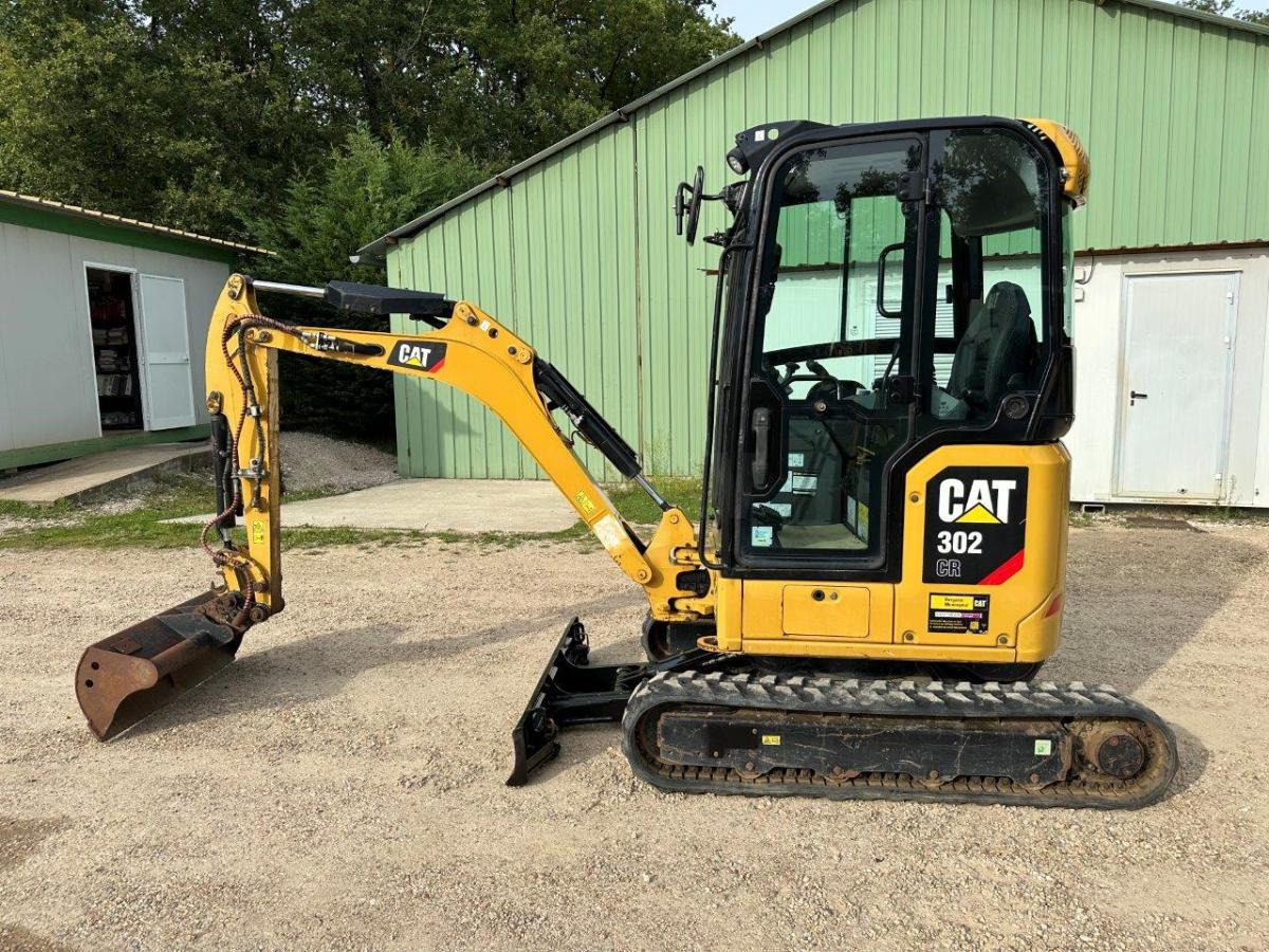 Caterpillar 302 CR - Mini pelle: photos 1 Caterpillar 302 CR - Mini pelle: photos 1