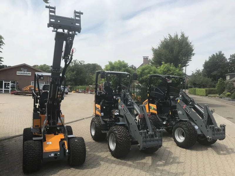 Giant Giant G1200 tele / G2300 HD / G2200 E - Valet de ferme: photos 2 Giant Giant G1200 tele / G2300 HD / G2200 E - Valet de ferme: photos 2