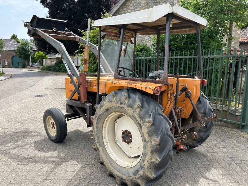Tracteur agricole Renault 461S 461S: photos 6 Tracteur agricole Renault 461S 461S: photos 6