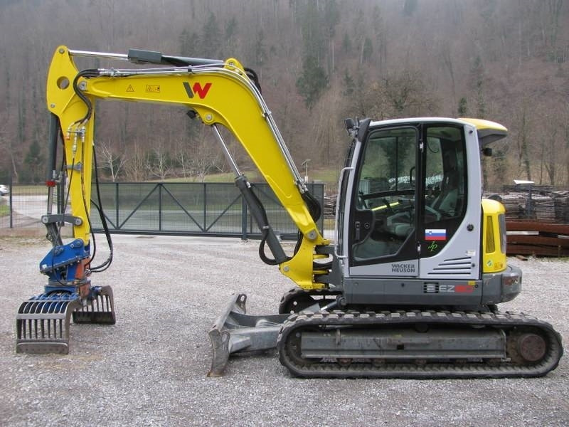 Wacker Neuson EZ 80 z grajferjem - Mini pelle: photos 3 Wacker Neuson EZ 80 z grajferjem - Mini pelle: photos 3