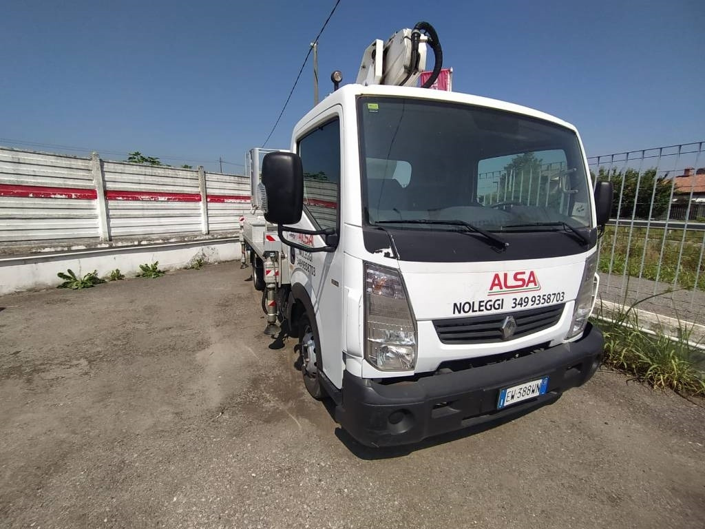 Multitel MT182 - Camion avec nacelle: photos 4 Multitel MT182 - Camion avec nacelle: photos 4