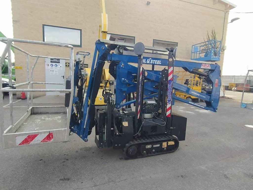 Oil & Steel 14.12 TWIN  - Nacelle: photos 2 Oil & Steel 14.12 TWIN  - Nacelle: photos 2