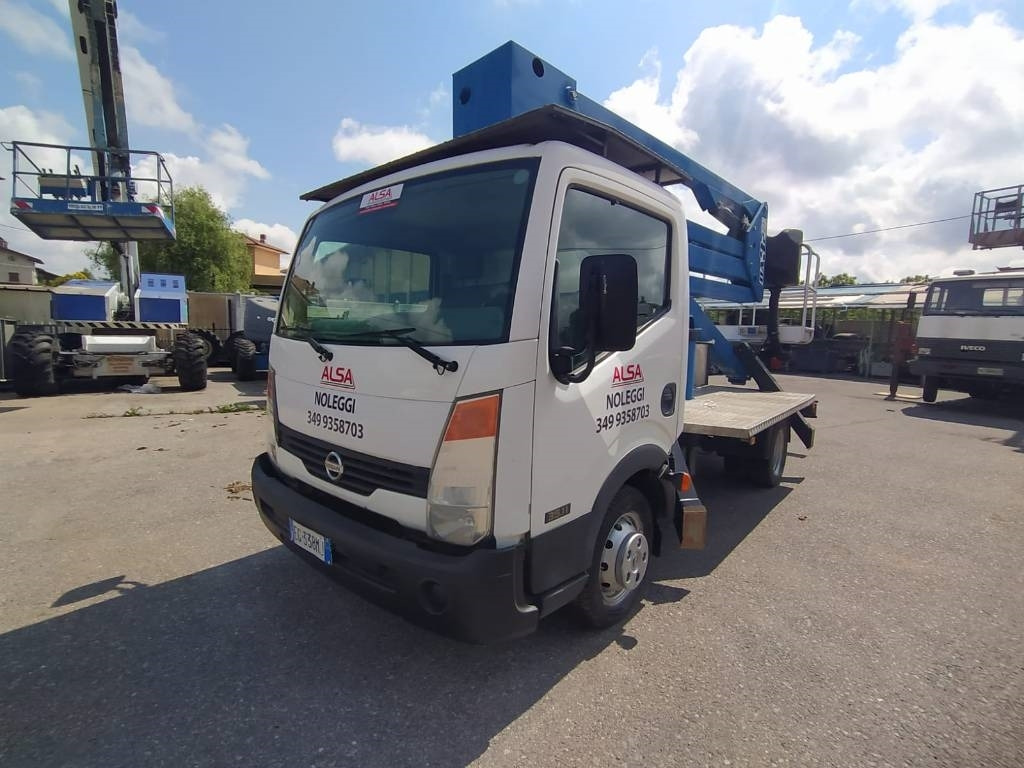 Socage DA 320 - Camion avec nacelle: photos 4 Socage DA 320 - Camion avec nacelle: photos 4