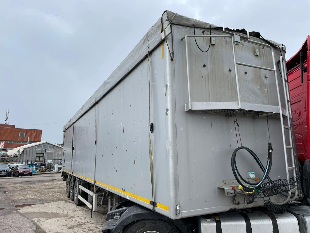 Polkon NWF192 - Semi-remorque benne: photos 4 Polkon NWF192 - Semi-remorque benne: photos 4