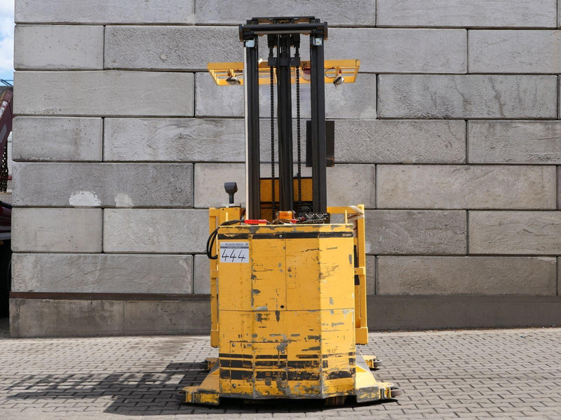 Atlet APC 100	Elektromos targonca - Chariot élévateur électrique: photos 4 Atlet APC 100	Elektromos targonca - Chariot élévateur électrique: photos 4