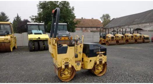 Bomag BW 80 Road roller - Compacteur: photos 4 Bomag BW 80 Road roller - Compacteur: photos 4