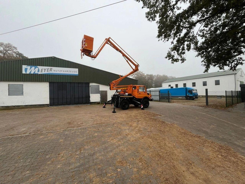 Mercedes-Benz Unimog 1200 4x4 - Lifting basket - Camion, Camion grue: photos 5 Mercedes-Benz Unimog 1200 4x4 - Lifting basket - Camion, Camion grue: photos 5