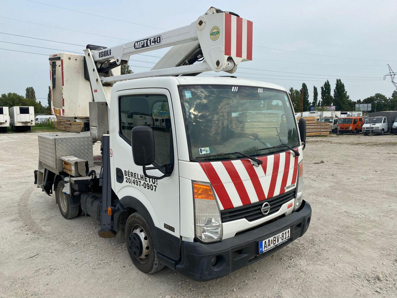 Nissan Cabstar 35.14 - ISOLI Lifting Basket - 14m - Camion, Camion grue: photos 2 Nissan Cabstar 35.14 - ISOLI Lifting Basket - 14m - Camion, Camion grue: photos 2
