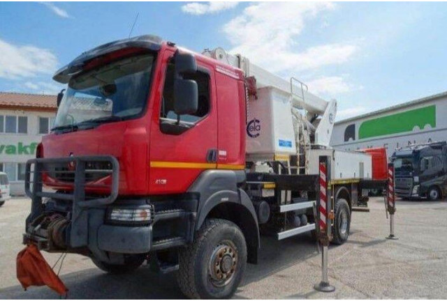 Renault KERAX 410.19 4x4 Emelőkosaras Cela 17m - Camion, Camion grue: photos 2 Renault KERAX 410.19 4x4 Emelőkosaras Cela 17m - Camion, Camion grue: photos 2