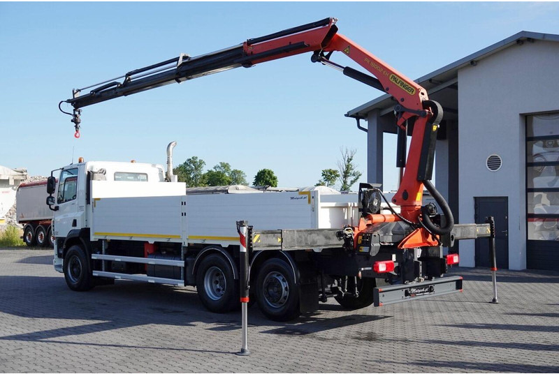 DAF CF 370 / 6x2 / SKRZYNIOWY - paka: 6,4 m / + HDS PALFINGER PK 180 - Camion plateau, Camion grue: photos 3 DAF CF 370 / 6x2 / SKRZYNIOWY - paka: 6,4 m / + HDS PALFINGER PK 180 - Camion plateau, Camion grue: photos 3